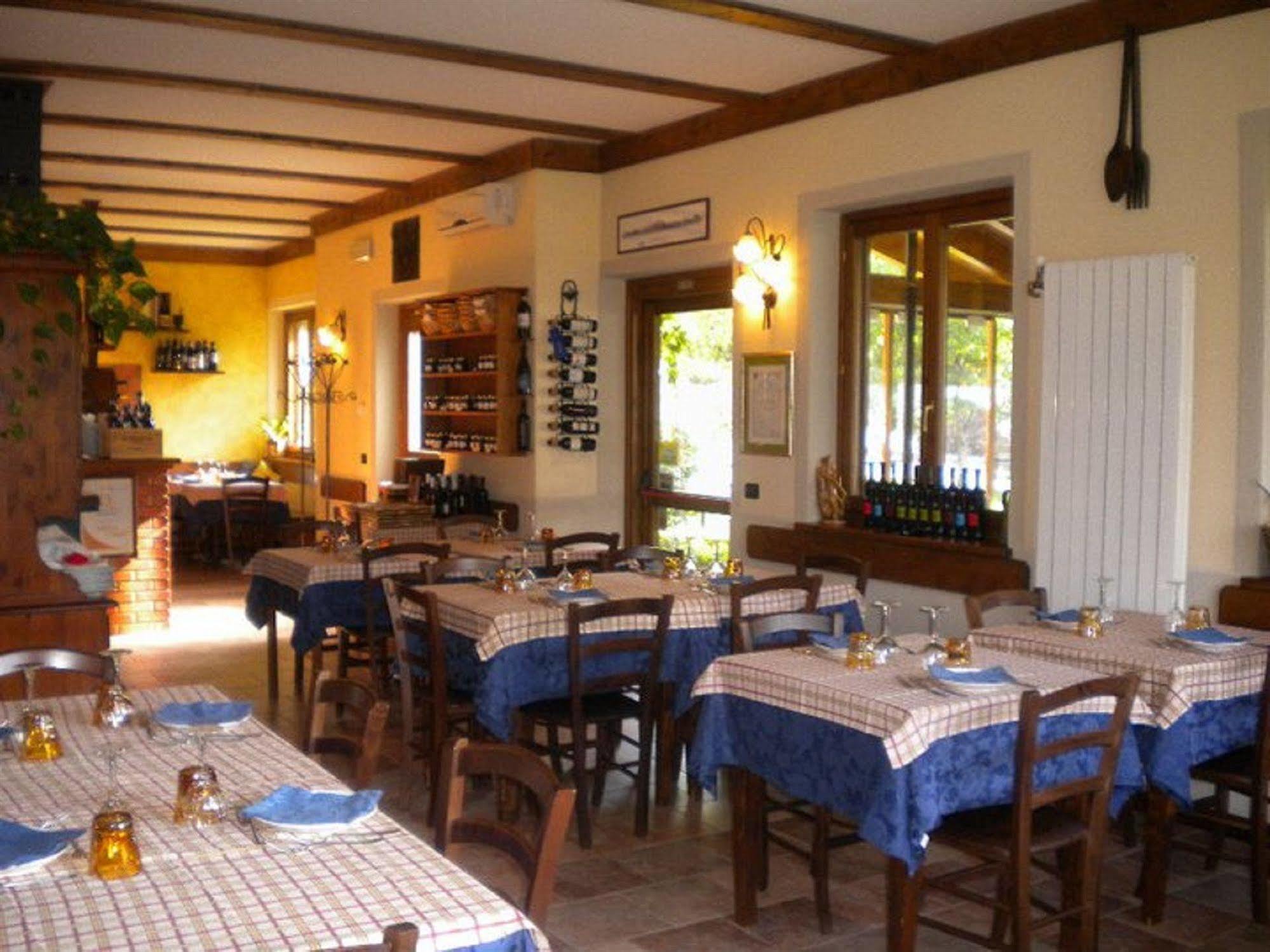 Agriturismo Il Cucchiaio Di Legno Orta San Giulio Eksteriør billede